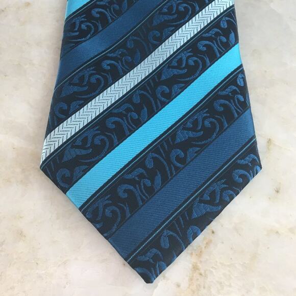 BERLIONI REGIMENT TIE - Picture 1 of 12